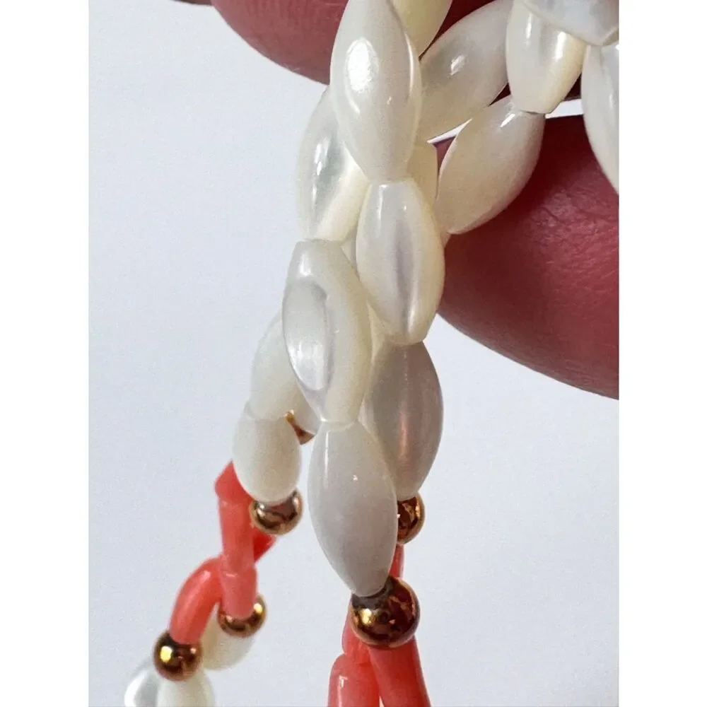 Vintage strung glossy